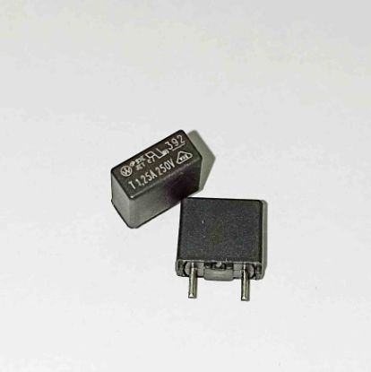 T1,25A250V K.TİPİ(KARE) Sigorta resmi