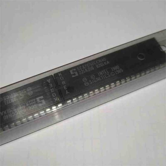 SC87C51CCN40 DIP INTEL ENTEGRELER resmi