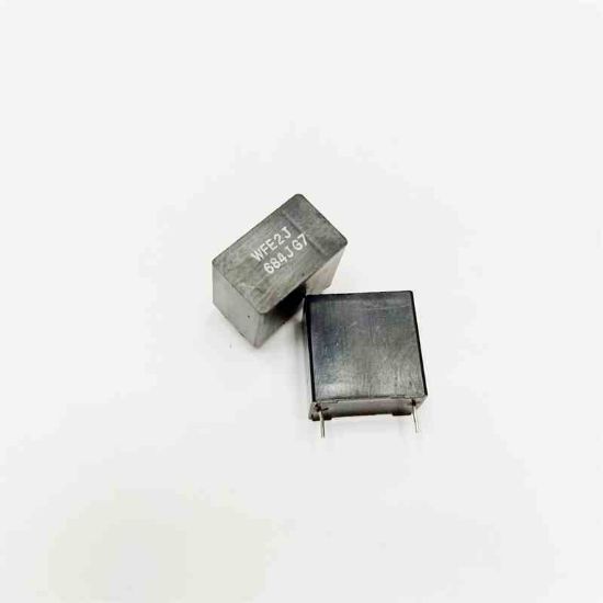 684J 680NF 250V  15mm POLYESTER PANASONIC resmi