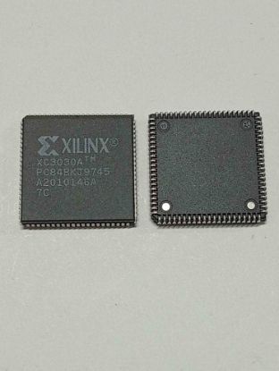 XC3030A-PC84 resmi