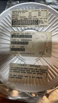 594D337X0010R2T024 330MF 10V R VISHAY TANTAL KONDANSATÖR resmi