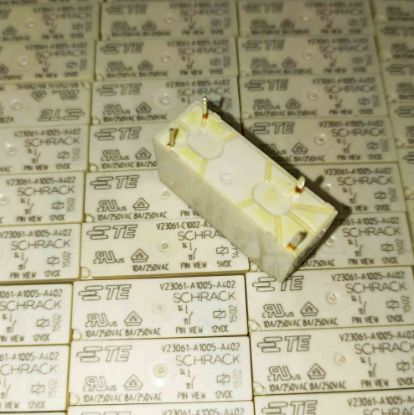 V23061-A1005-A402 12V 10A 4PIN RÖLE resmi