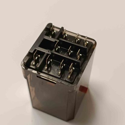 RM732730 230VAC 16A 3C 11PIN SCHRACK GÜÇ RÖLE resmi