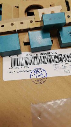 F461DU824J630L 820NF 630V 22.5 0.05 KEMET POLYESTER KONDANSATÖR resmi