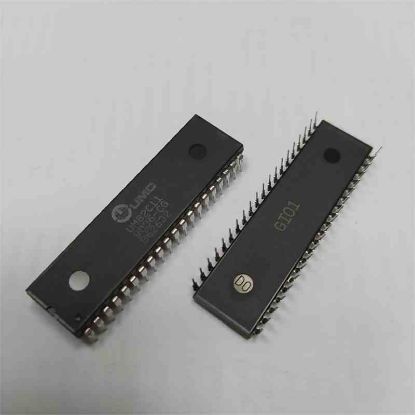 UM82C11 ENTEGRELER resmi
