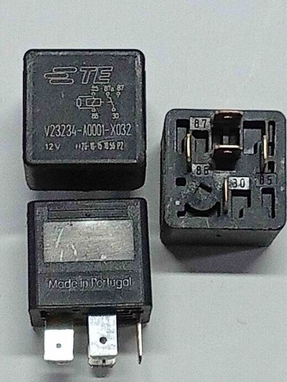 V23234-A0001-X032 12V 50A 1C 5PIN SCHRACK Oto RÖLE resmi
