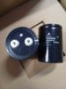 B41560A5220M 220000MF 25V 77x106mm 105 ELKO KONDANSATÖR resmi