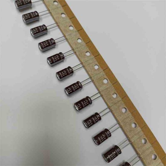 TD04RKMG50VB47MF25E1 47MF 50V 6.3x11 105 NİPPON ELKO KONDANSATÖR resmi