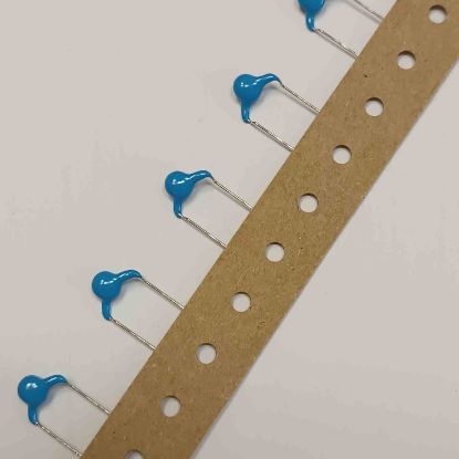 DE1E3KX102MN4AP01F 1NF 440VAC SERAMIK MURATA SERAMİK KONDANSATÖR resmi