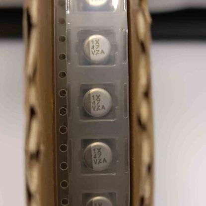 1612RMZA35V47M 47MF 35V 6.3x6.1 SMD KONDANSATÖR resmi