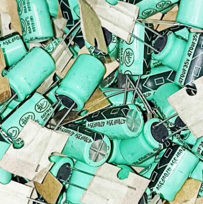 470MF 35V 10x16 105 SELON ELKO KONDANSATÖR resmi