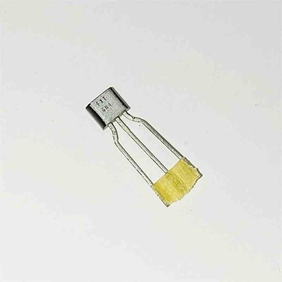 FXT604 TO92 Darlington TRANSİSTÖR resmi