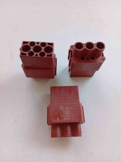 1103018-2 TYCO SOKET resmi