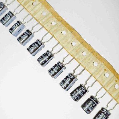 100MF 50V 8x13 105 ROE ELKO KONDANSATÖR resmi