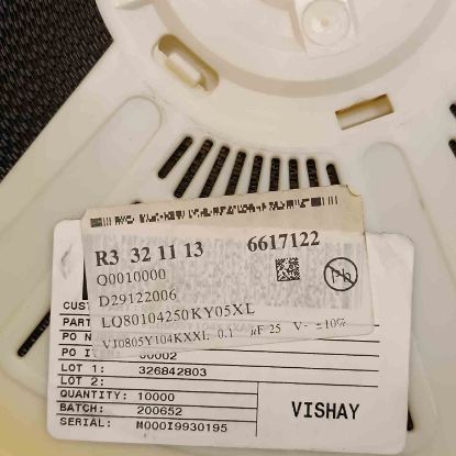 VJ0805Y104KXXAR3P 100NF 25V 805 VISHAY SMD SERAMİK KONDANSATÖR resmi