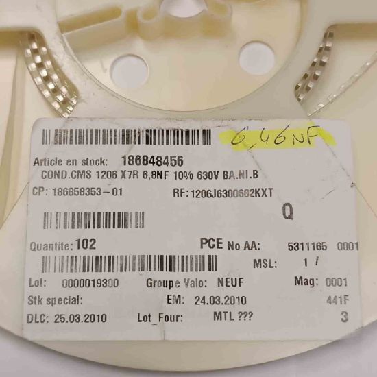 186848456 6.8NF 630V 1206 SMD SERAMİK KONDANSATÖR resmi