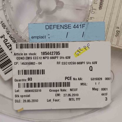 185442705 680PF 63V SMD SMD SERAMİK KONDANSATÖR resmi