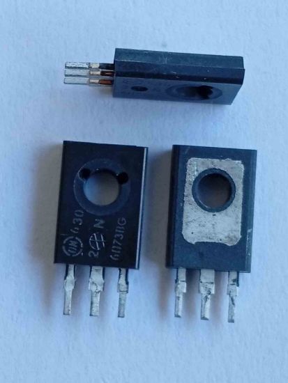 2N6073BG 4A 400V TO126 K.AYAK TRİYAK TRİSTÖR resmi
