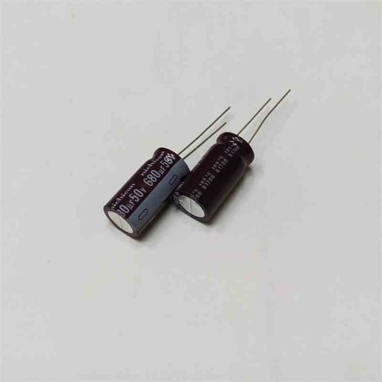 680MF 50V 12.5x25 105 NICHICON ELKO KONDANSATÖR resmi