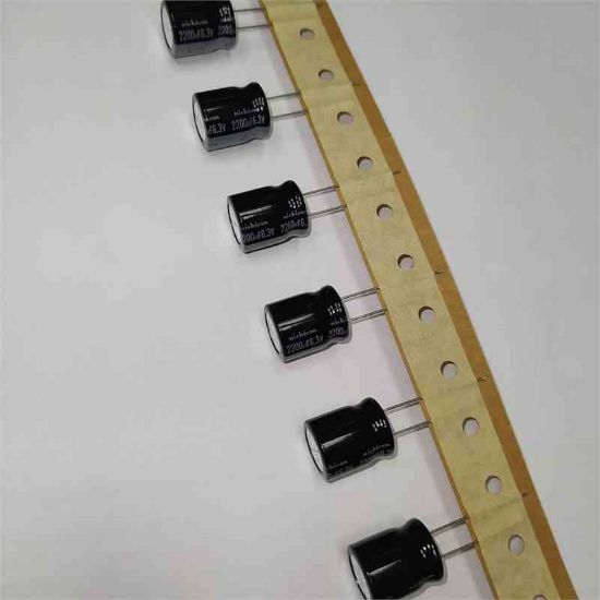 URZ0J222MHH1TI 2200MF 6.3V 12.5x15 105 NICHICON ELKO KONDANSATÖR resmi