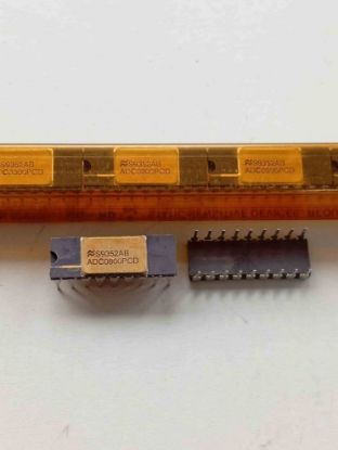 ADC0800PCD NSC resmi