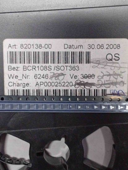 BCR108E6327 TRANSİSTÖR resmi