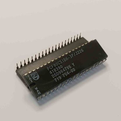 PCF80C51BH-3P/J226 DİP PHILIPS ENTEGRELER resmi