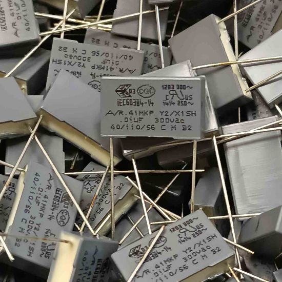 R413I21005000K 10NF 300VAC 15mm KEMET POLYESTER KONDANSATÖR resmi