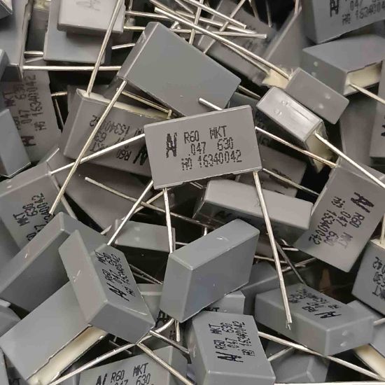 R60PI24705030K 47NF 630V 15 0.1 KEMET POLYESTER KONDANSATÖR resmi