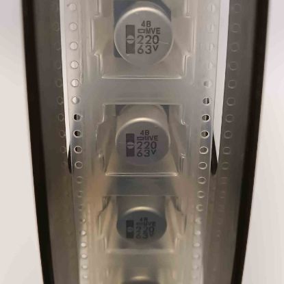 3224RMVE63VC220M 220MF 63V 12.5x13.5 NIPPON SMD KONDANSATÖR resmi