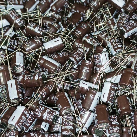 2.2MF 400V 10x13 SAMWHA ELKO KONDANSATÖR resmi