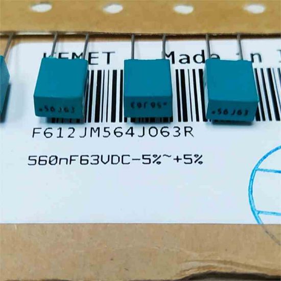 F612JM564J063R 560NF 63V 5 0.05 KEMET POLYESTER KONDANSATÖR resmi