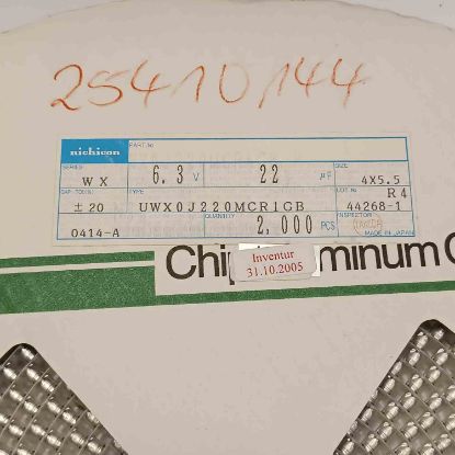 UWX0J220MCR1GB 22MF 6.3V 4x5.5 NICHICON SMD KONDANSATÖR resmi