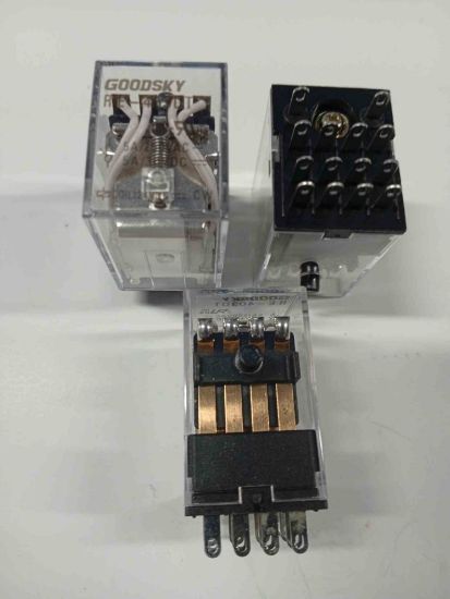 RE-403DT 24VDC 5A 4C 14PIN GOODSKY GÜÇ RÖLE resmi