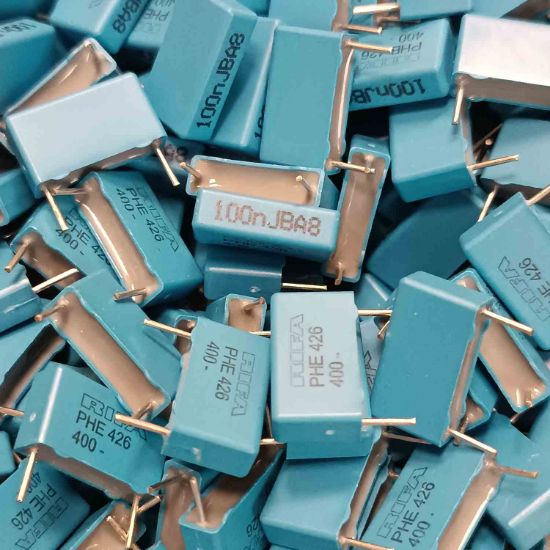 PHE426KB6100JR06 100NF 400V 15 0.05 KEMET POLYESTER KONDANSATÖR resmi