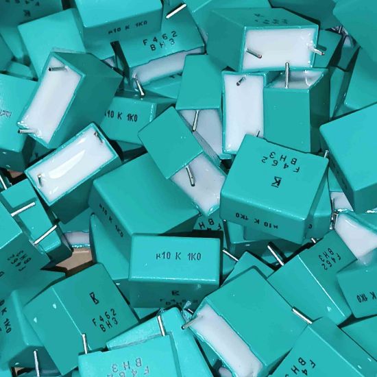 F462BS104K1K0C 100NF 1000V 15 0.1 KEMET POLYESTER KONDANSATÖR resmi