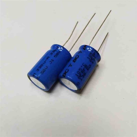 330MF 50V 12x20 BC ELKO KONDANSATÖR resmi