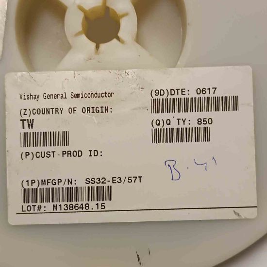 SS32-E3/57T 3A 20V SCHOYKY DİYOT resmi