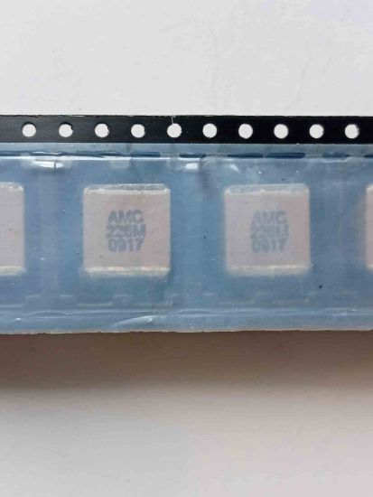 500P34W226MJ3U 22MF 50V TRİMER KONDANSATÖR resmi