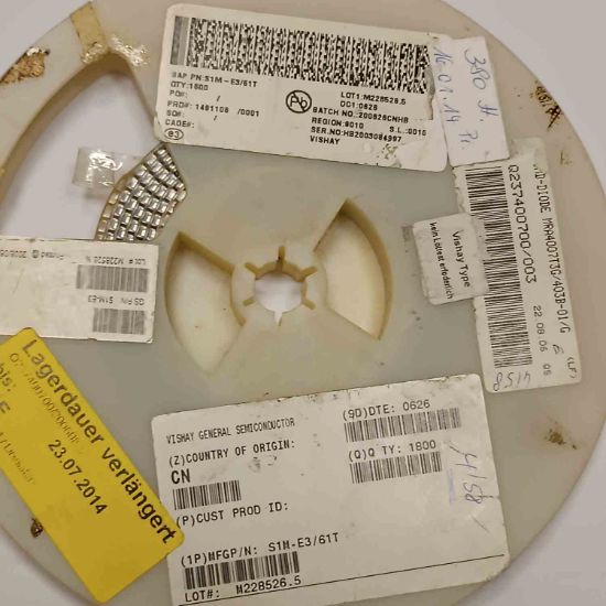 S1M-E3/61T 1000V 1A DO-214AC DİYOT resmi