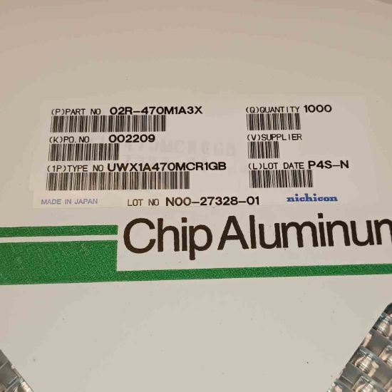 UWX1A470MCR1GB 47MF 10V NICHICON SMD KONDANSATÖR resmi