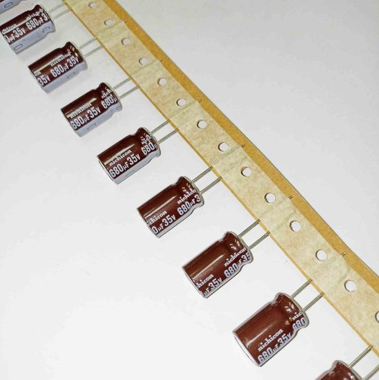 UPW1V681MH 680MF 35V 10x20 105 NICHICON ELKO KONDANSATÖR resmi