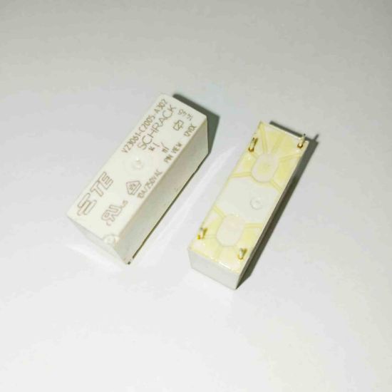 V23061-C2005-A302 12V 10A 4PIN SCHRACK GÜÇ RÖLE resmi