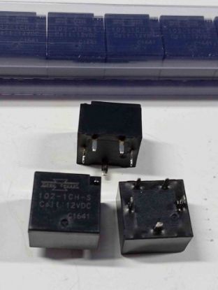 102-1CH-S 12V 20A GÜÇ RÖLE 1 Form C (SPDT-NO, NC) resmi