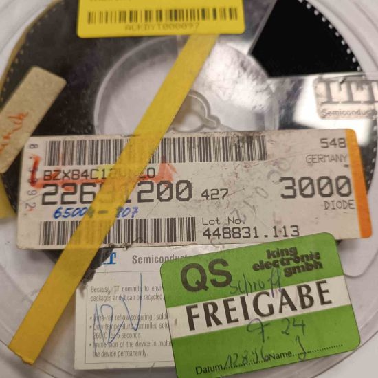 BZX84C12V-GS08 12V SOT23 VISHAY ZENER DİYOT resmi