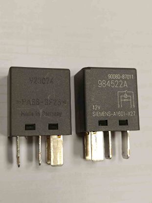 V23074-A1601-X027 12V 25A SIEMENS Oto RÖLE resmi