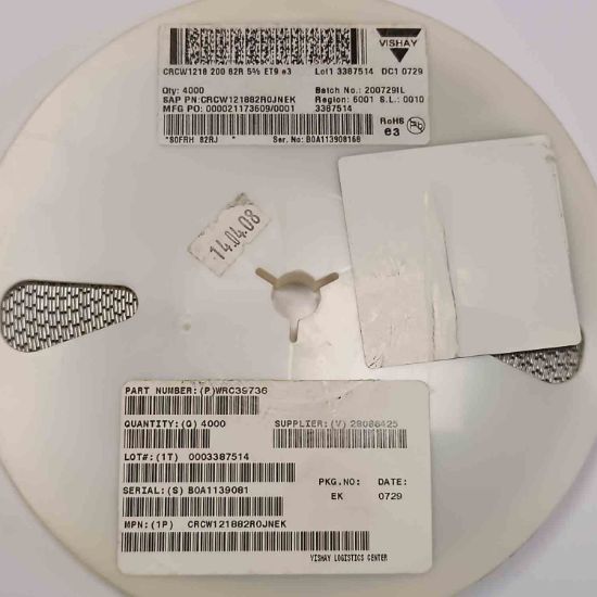 CRCW121882R0JNEK 82R 1218 VISHAY SMD DİRENÇ resmi