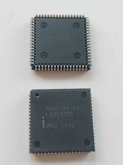 N80C186-16 İNTEL resmi