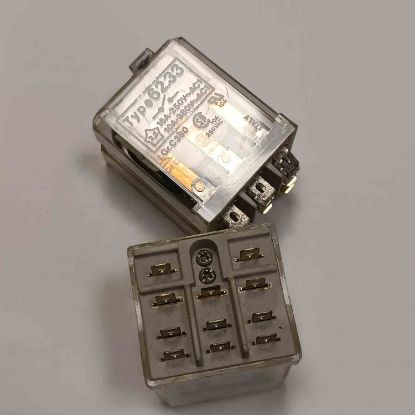 TYPE 6233 60V 10A 3C GÜÇ RÖLE resmi