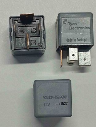 V23134-J52-X461 12V 30A 1C 4PIN TYCO Oto RÖLE resmi